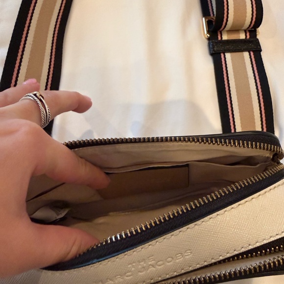 Marc Jacobs Beige Crossbody Bag, The Snapshot - Picture 3 of 5